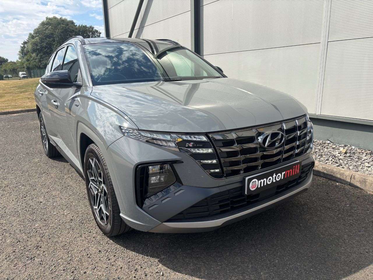 A 2023 HYUNDAI TUCSON 1.6 h T-GDi N Line S SUV 5dr Petrol Hybrid Auto Euro 6 (s/s) (230 ps) REVER A 2023 HYUNDAI TUCSON 1.6 h T-GDi N Line S SUV 5dr Petrol Hybrid Auto Euro 6 (s/s) (230 ps) REVER