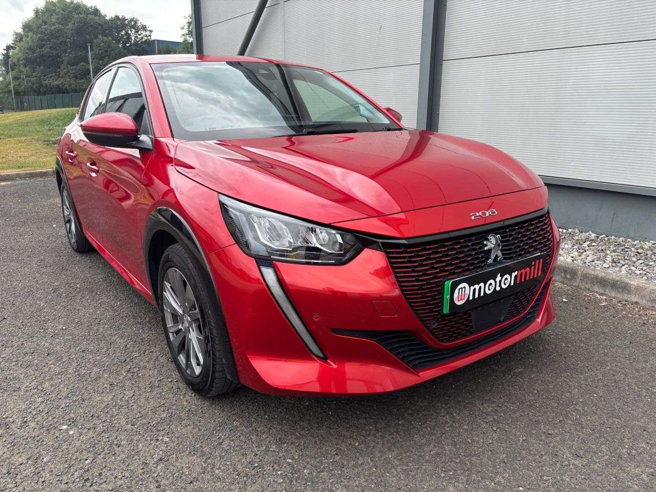 A 2020 PEUGEOT E-208 50kWh Allure Hatchback 5dr Electric Auto (136 ps) SAT NAV A 2020 PEUGEOT E-208 50kWh Allure Hatchback 5dr Electric Auto (136 ps) SAT NAV
