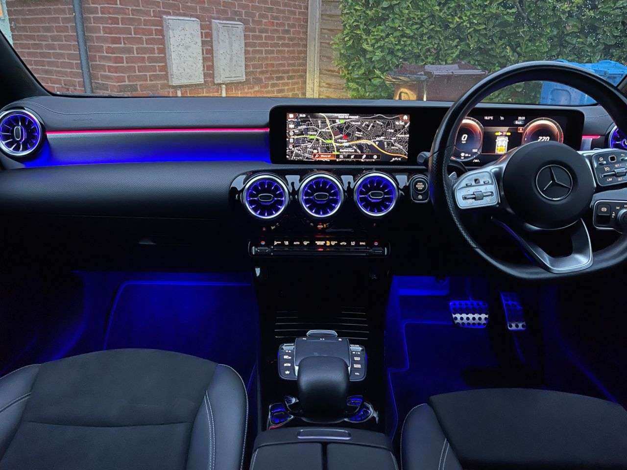 A 2022 MERCEDES-BENZ A CLASS 2.0 A180d AMG Line Edition (Premium Plus) Hatchback 5dr Diesel 8G-DCT Euro A 2022 MERCEDES-BENZ A CLASS 2.0 A180d AMG Line Edition (Premium Plus) Hatchback 5dr Diesel 8G-DCT Euro