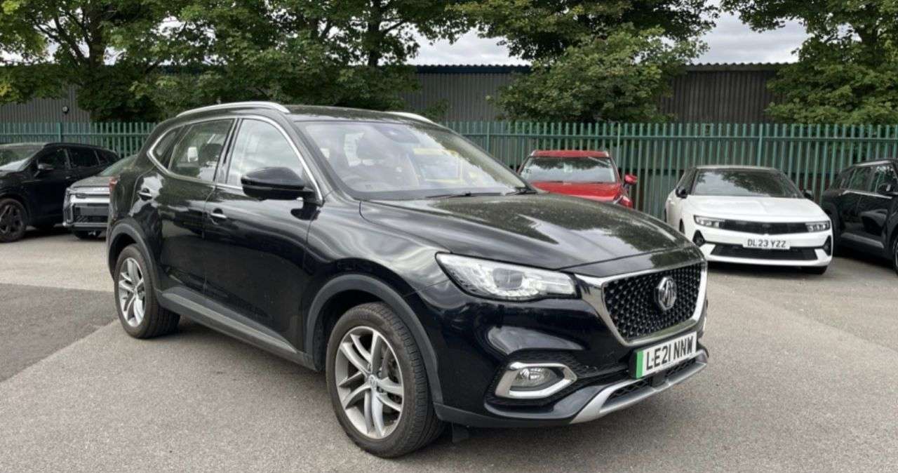 A 2021 MG MG HS 1.5 T-GDI 16.6kWh Excite SUV 5dr Petrol Plug-in Hybrid Auto Euro 6 (s/s) (2 A 2021 MG MG HS 1.5 T-GDI 16.6kWh Excite SUV 5dr Petrol Plug-in Hybrid Auto Euro 6 (s/s) (2