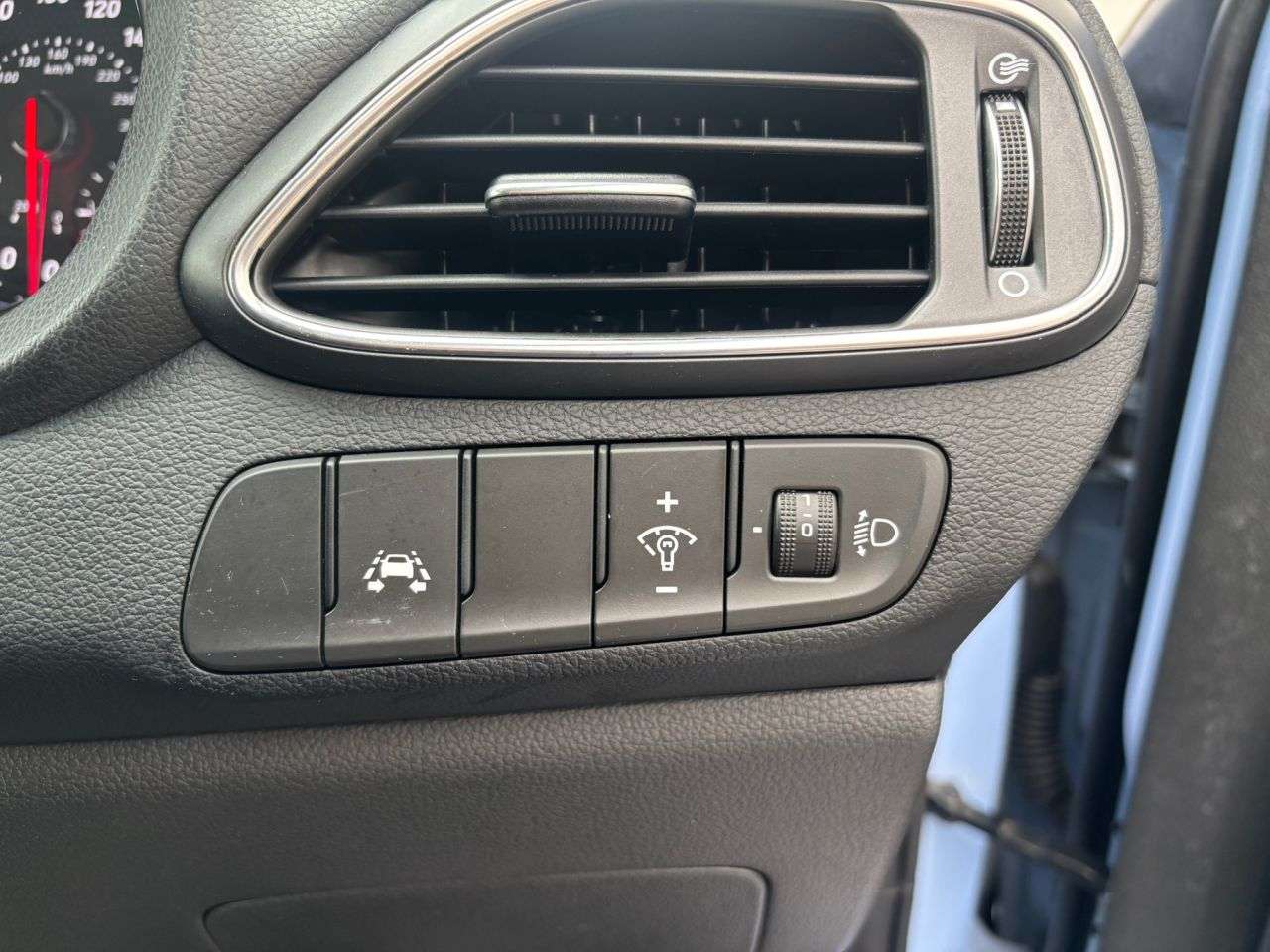 2018 HYUNDAI I30 2018 HYUNDAI I30