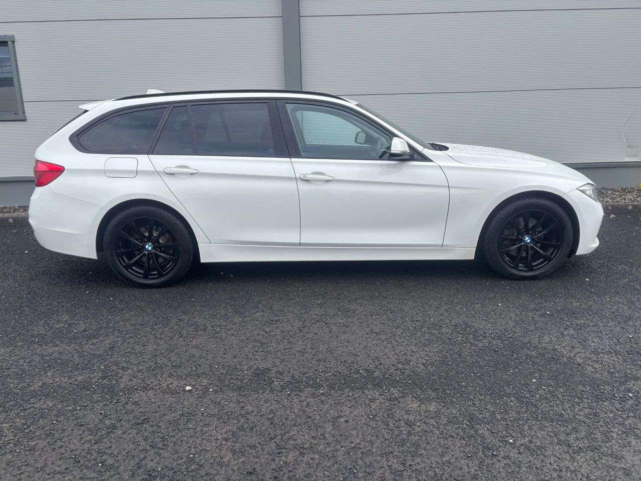 2017 BMW 3 SERIES 2017 BMW 3 SERIES