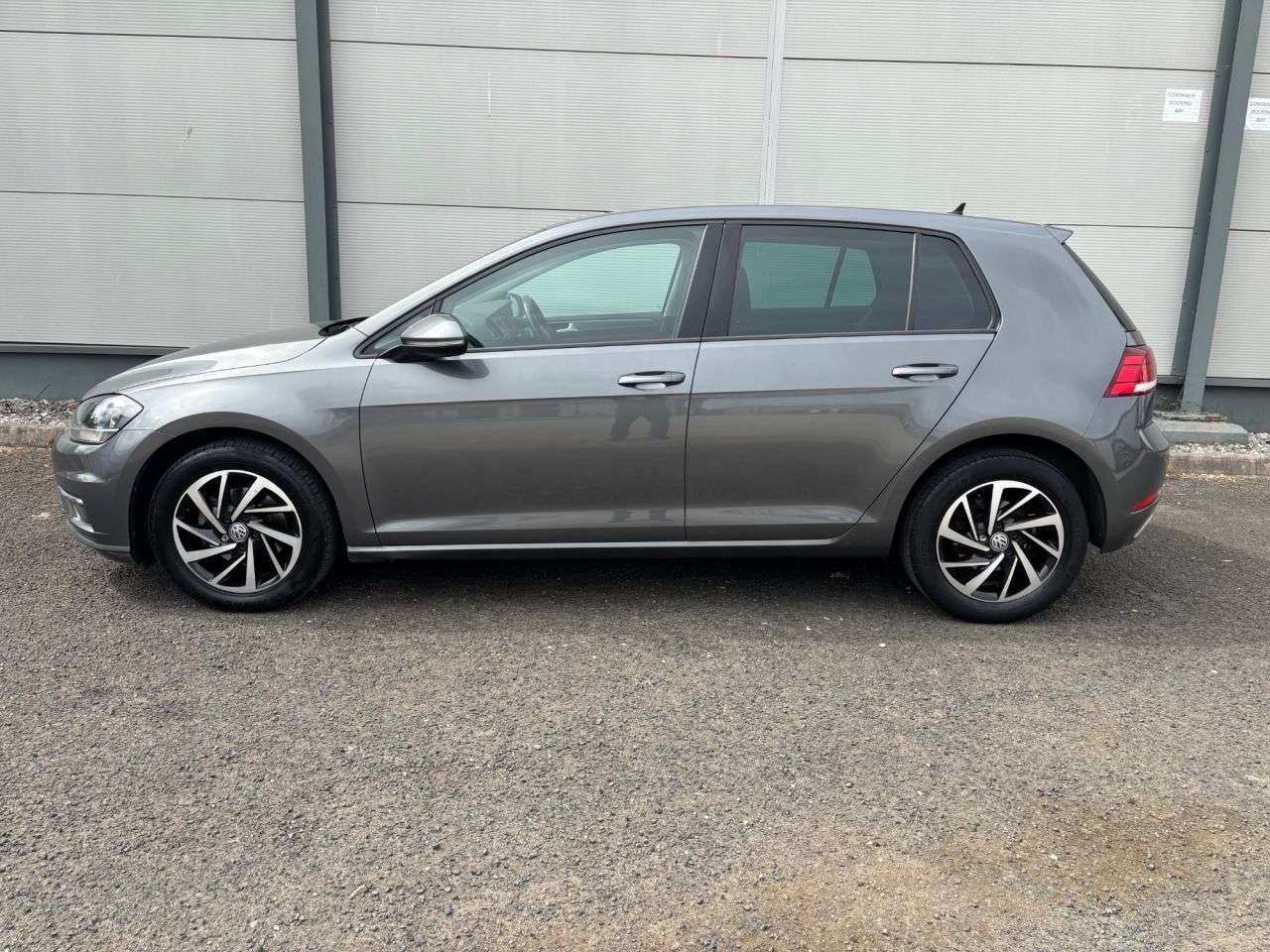 2019 VOLKSWAGEN GOLF 2019 VOLKSWAGEN GOLF