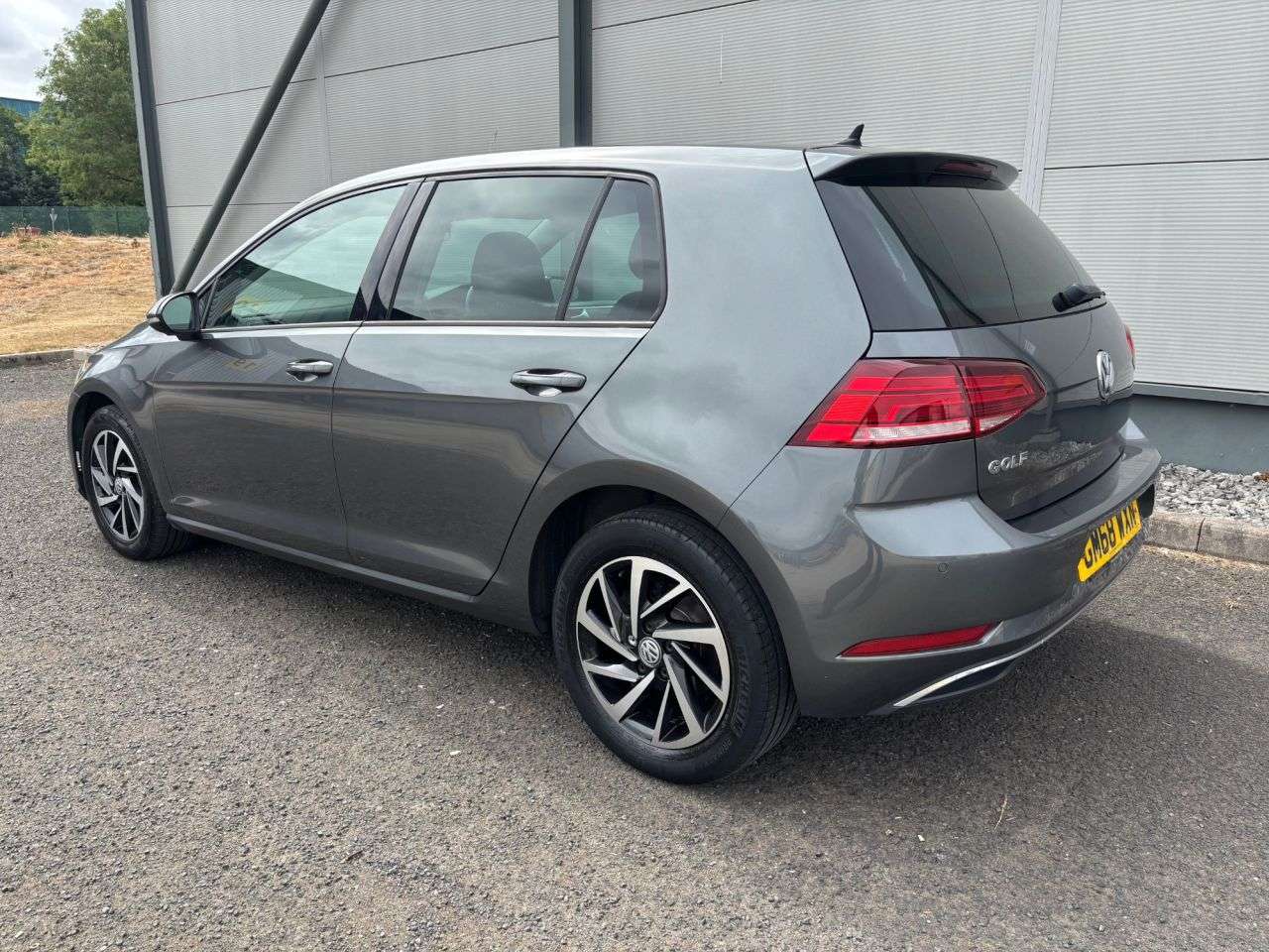 2019 VOLKSWAGEN GOLF 2019 VOLKSWAGEN GOLF