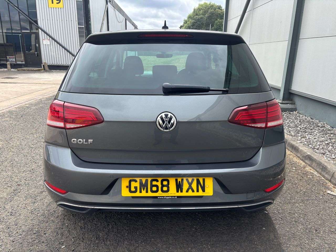 2019 VOLKSWAGEN GOLF 2019 VOLKSWAGEN GOLF