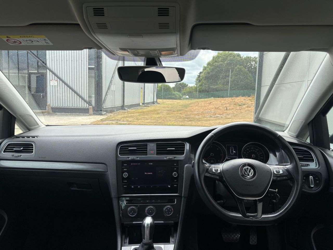 2019 VOLKSWAGEN GOLF 2019 VOLKSWAGEN GOLF