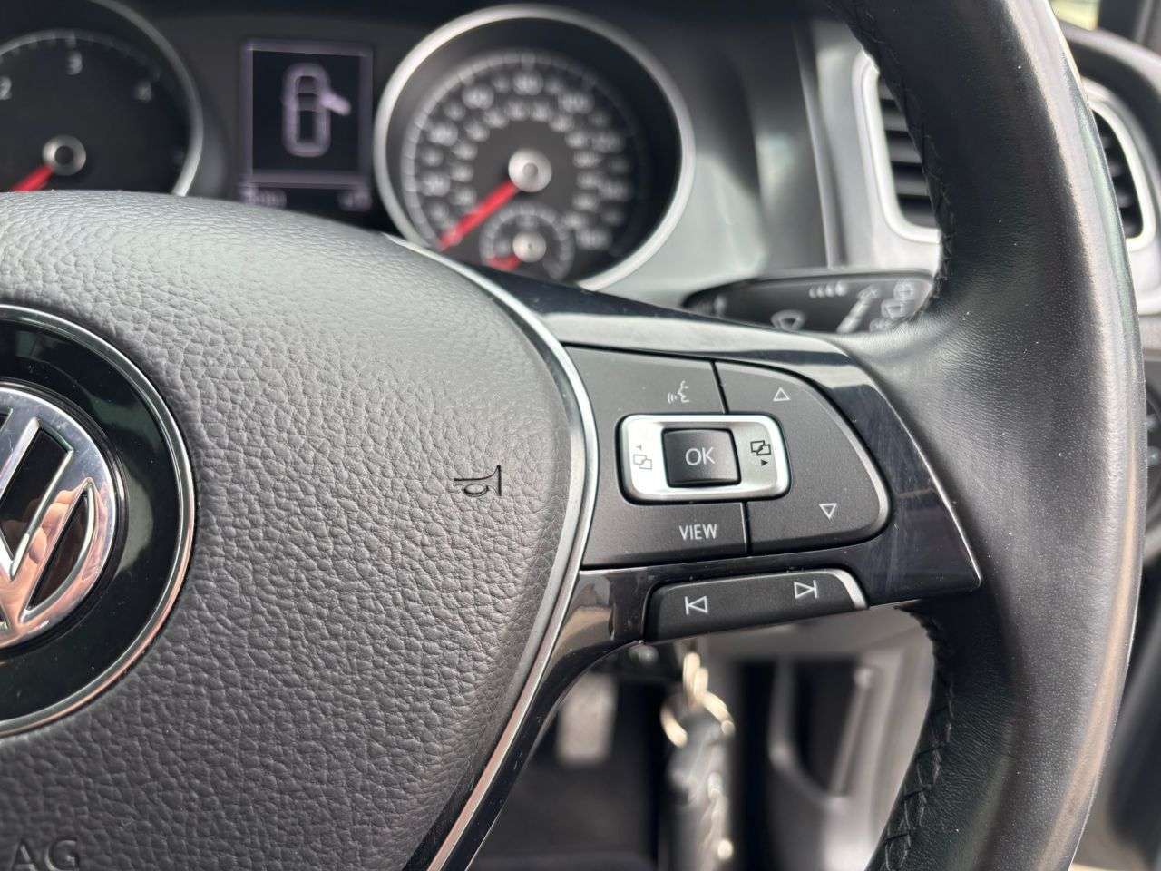 2019 VOLKSWAGEN GOLF 2019 VOLKSWAGEN GOLF