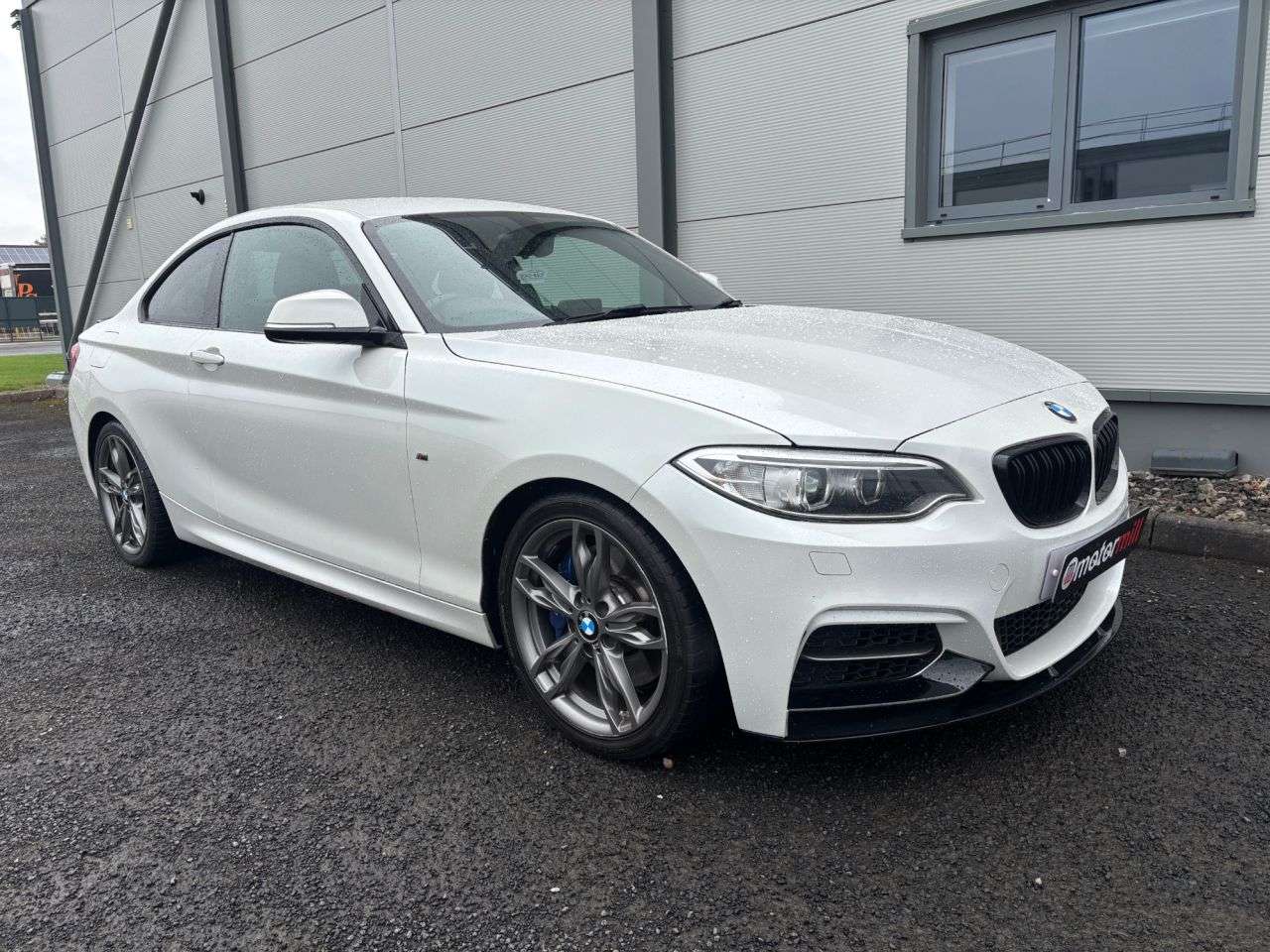 A 2015 BMW 2 SERIES 3.0 M235i Coupe 2dr Petrol Manual Euro 6 (s/s) (326 ps) A 2015 BMW 2 SERIES 3.0 M235i Coupe 2dr Petrol Manual Euro 6 (s/s) (326 ps)