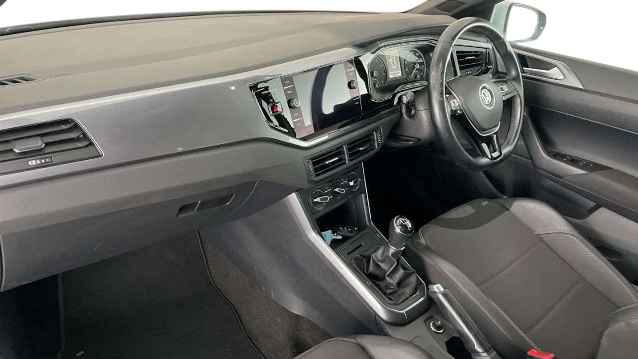 2019 VOLKSWAGEN POLO 2019 VOLKSWAGEN POLO