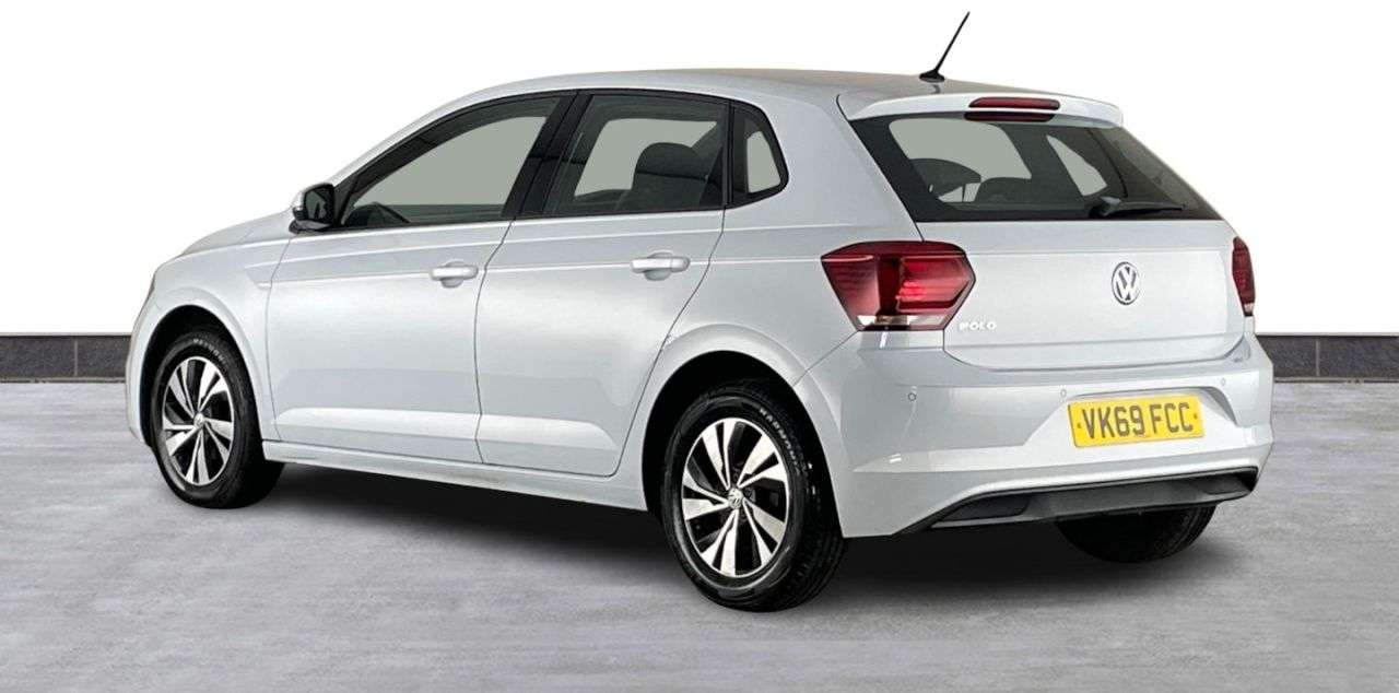 A 2019 VOLKSWAGEN POLO 1.0 TSI GPF SE Hatchback 5dr Petrol Manual Euro 6 (s/s) (95 ps) PARKING SEN A 2019 VOLKSWAGEN POLO 1.0 TSI GPF SE Hatchback 5dr Petrol Manual Euro 6 (s/s) (95 ps) PARKING SEN