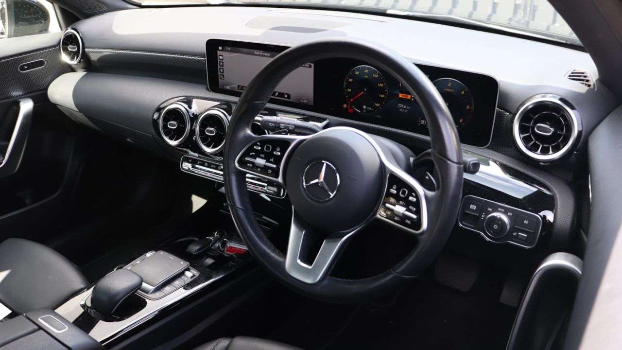 2020 MERCEDES-BENZ A CLASS 2020 MERCEDES-BENZ A CLASS