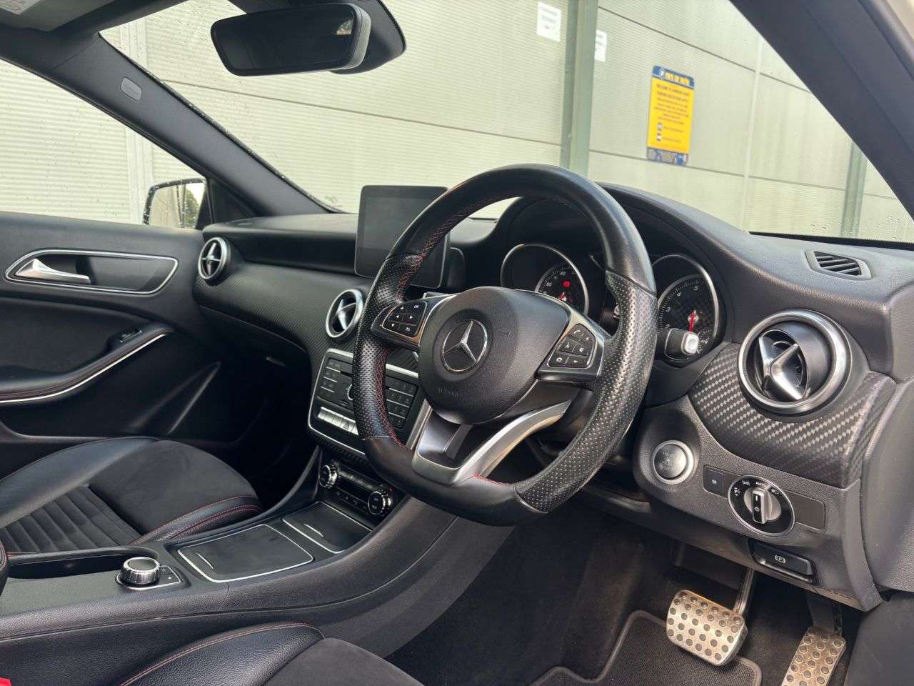 2017 MERCEDES-BENZ A CLASS 2017 MERCEDES-BENZ A CLASS