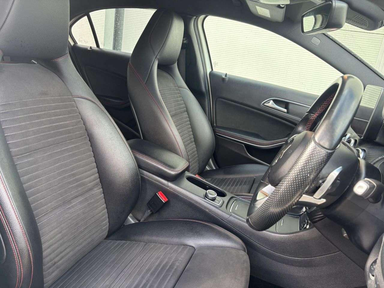 2017 MERCEDES-BENZ A CLASS 2017 MERCEDES-BENZ A CLASS