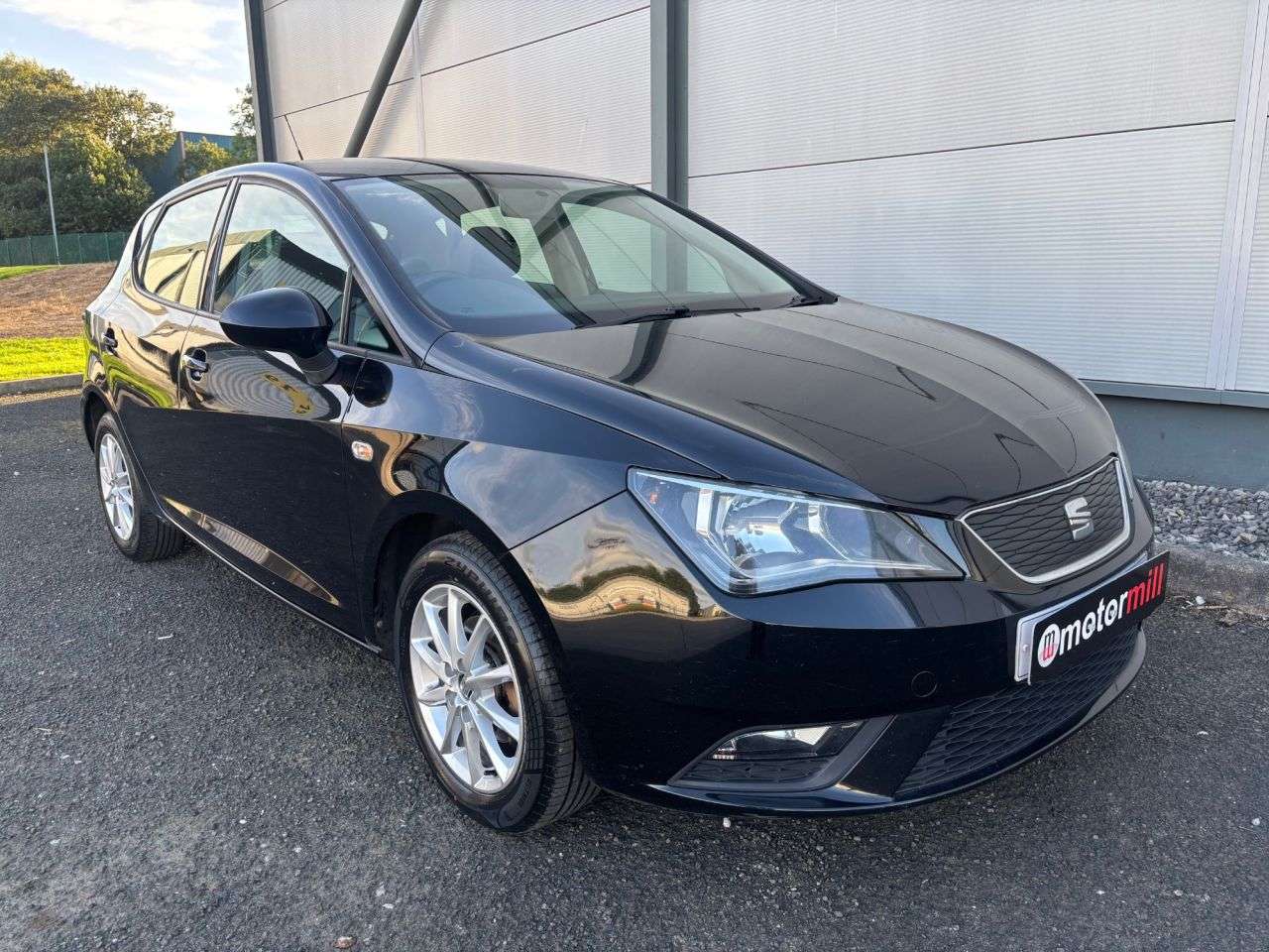 A 2017 SEAT IBIZA 1.0 EcoTSI SE Hatchback 5dr Petrol Manual Euro 6 (s/s) (95 ps) 2X KEYS A 2017 SEAT IBIZA 1.0 EcoTSI SE Hatchback 5dr Petrol Manual Euro 6 (s/s) (95 ps) 2X KEYS