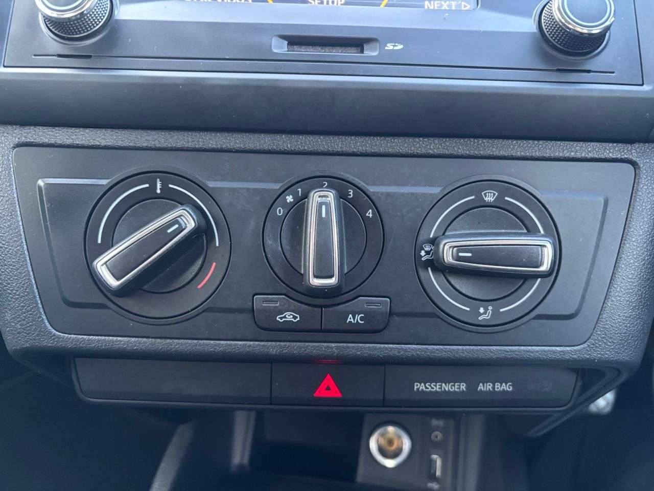 2017 SEAT IBIZA 2017 SEAT IBIZA