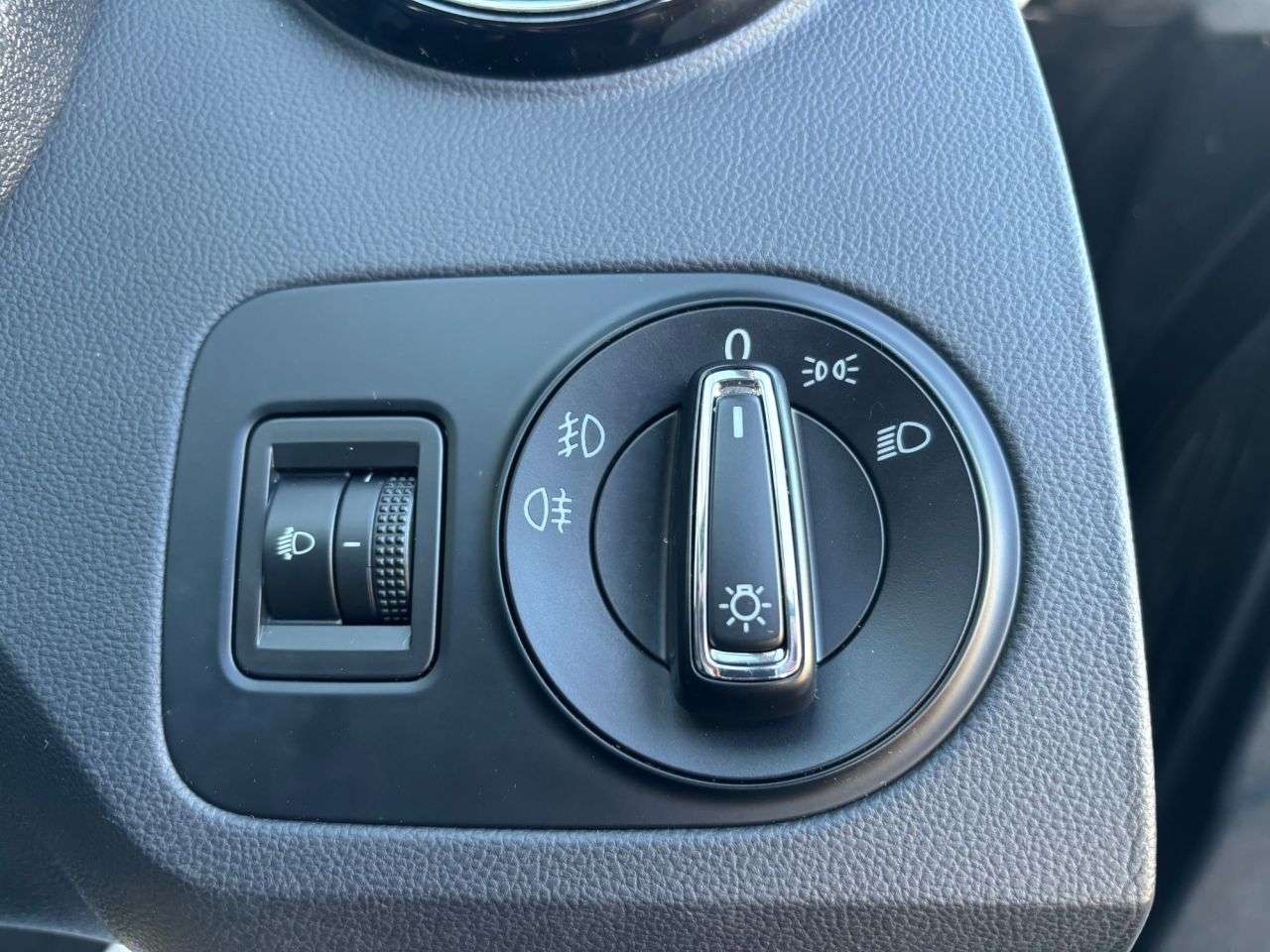2017 SEAT IBIZA 2017 SEAT IBIZA