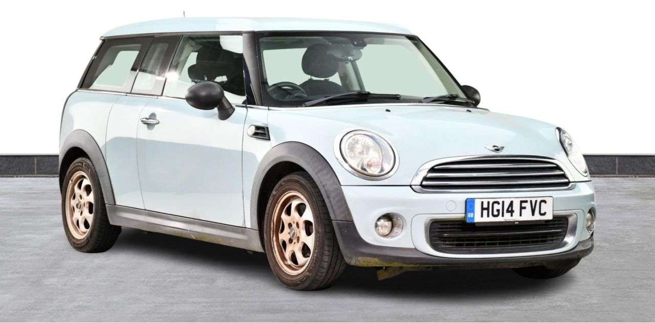 A 2014 MINI CLUBMAN 1.6 One Estate 5dr Petrol Auto Euro 6 (98 ps) PARKING SENSORS A 2014 MINI CLUBMAN 1.6 One Estate 5dr Petrol Auto Euro 6 (98 ps) PARKING SENSORS
