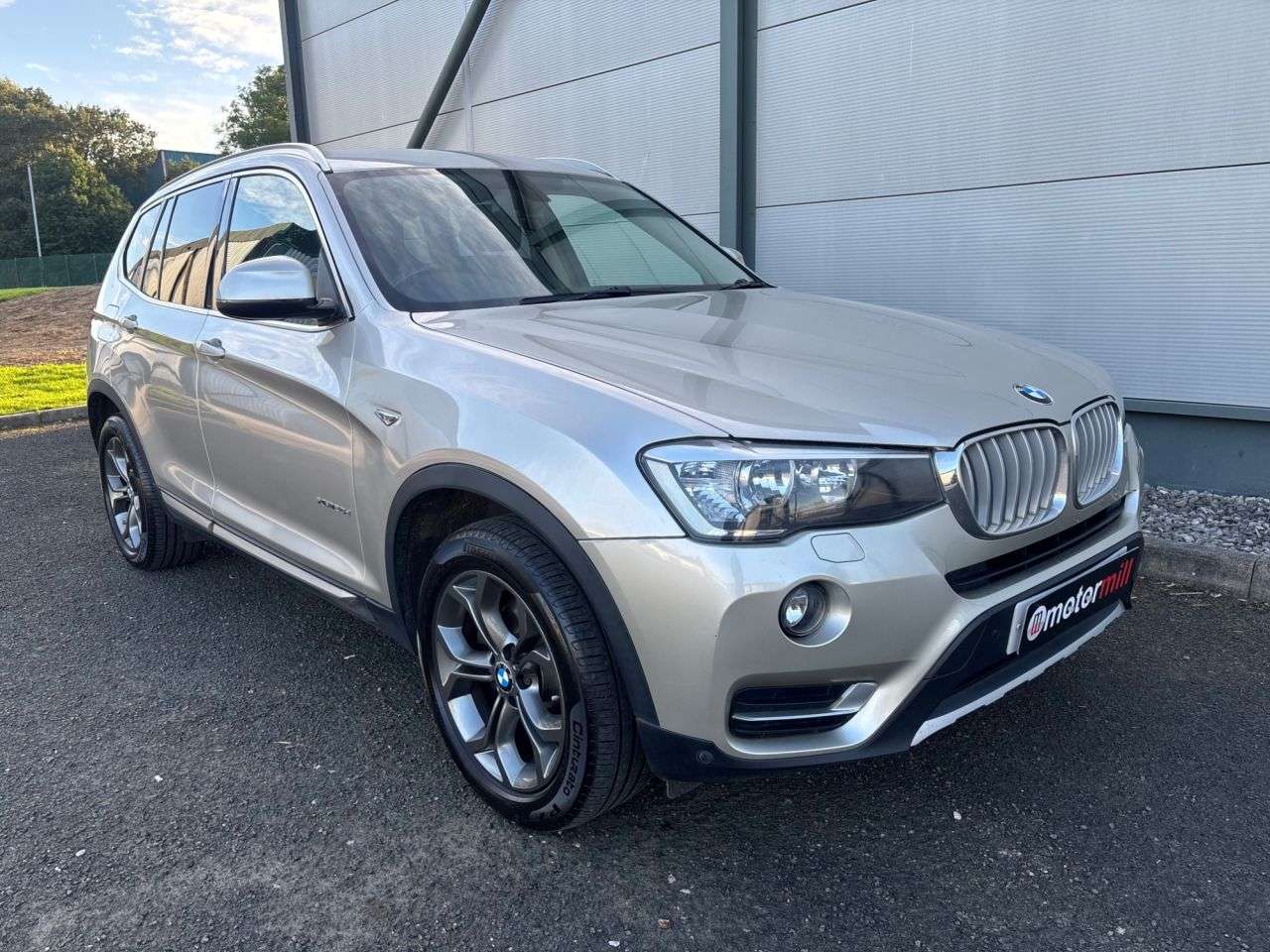 A 2017 BMW X3 2.0 20d xLine SUV 5dr Diesel Auto xDrive Euro 6 (s/s) (190 ps) AUTO TAILGAT A 2017 BMW X3 2.0 20d xLine SUV 5dr Diesel Auto xDrive Euro 6 (s/s) (190 ps) AUTO TAILGAT
