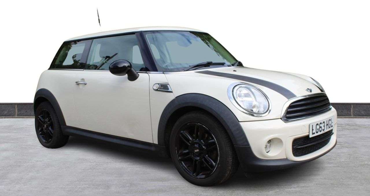 A 2013 MINI HATCH 1.6 One D Baker Street Hatchback 3dr Diesel Manual Euro 5 (s/s) (90 ps) A 2013 MINI HATCH 1.6 One D Baker Street Hatchback 3dr Diesel Manual Euro 5 (s/s) (90 ps)