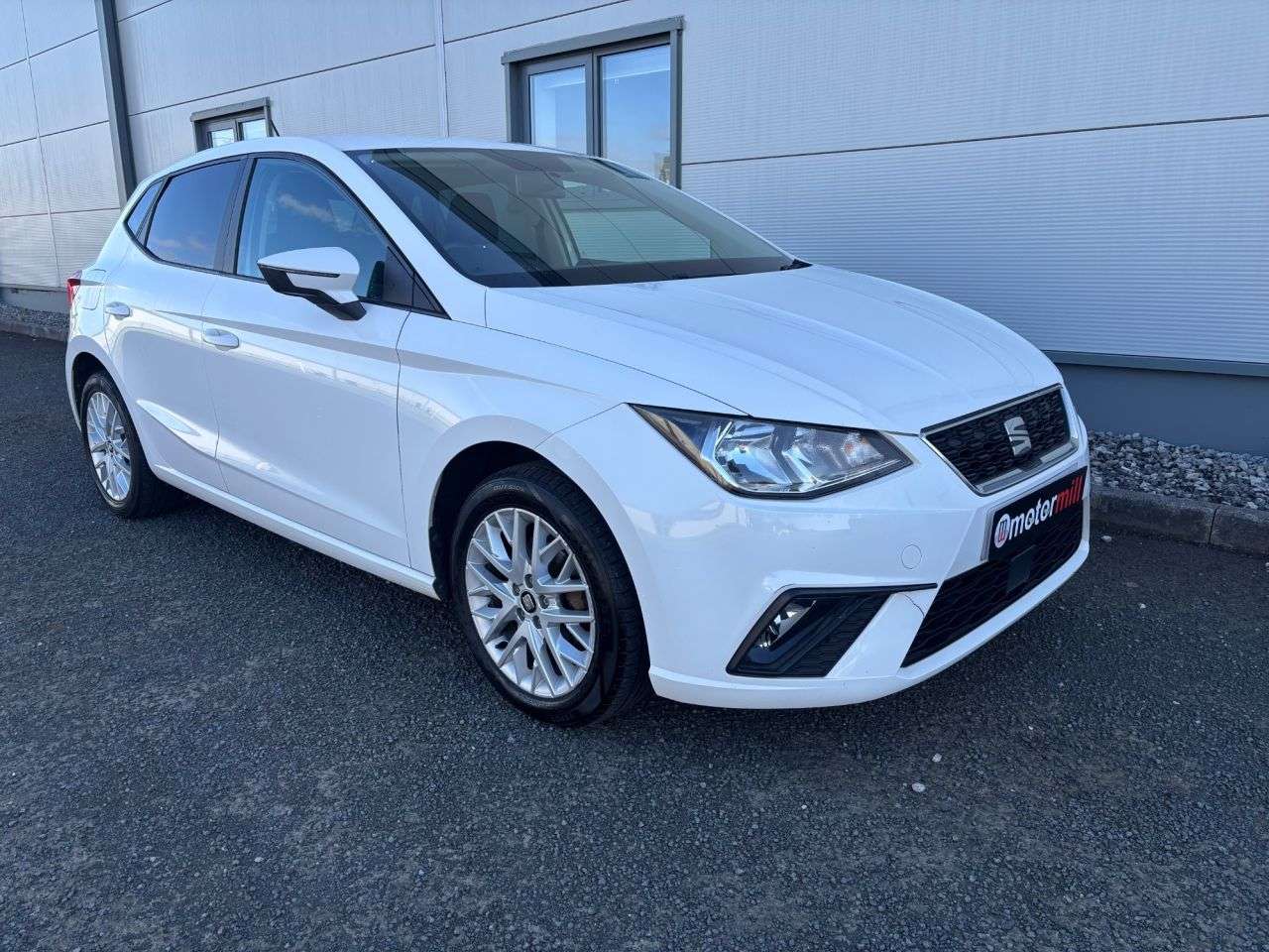 A 2017 SEAT IBIZA 1.0 TSI SE Hatchback 5dr Petrol Manual Euro 6 (s/s) (95 ps) A 2017 SEAT IBIZA 1.0 TSI SE Hatchback 5dr Petrol Manual Euro 6 (s/s) (95 ps)