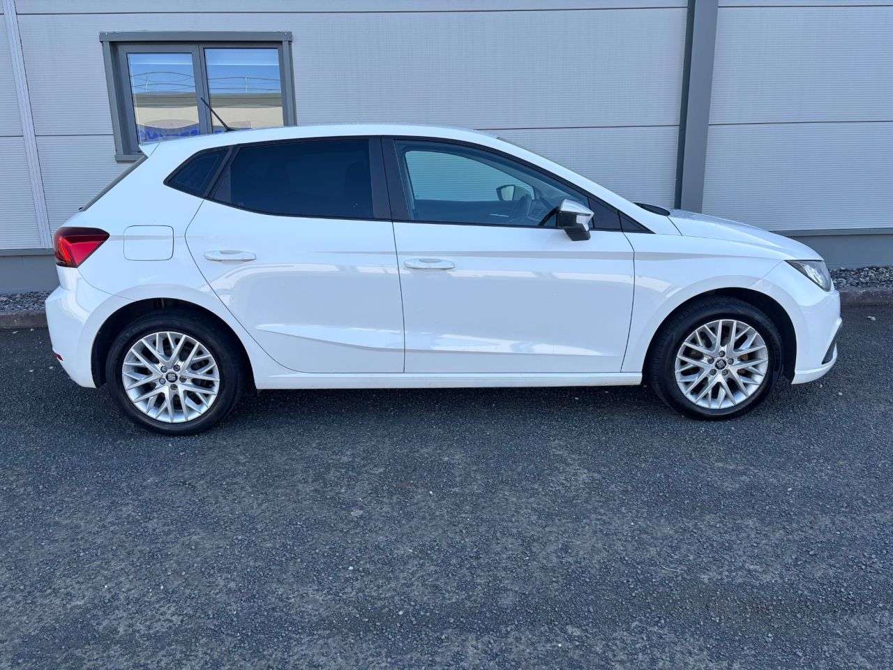 2017 SEAT IBIZA 2017 SEAT IBIZA