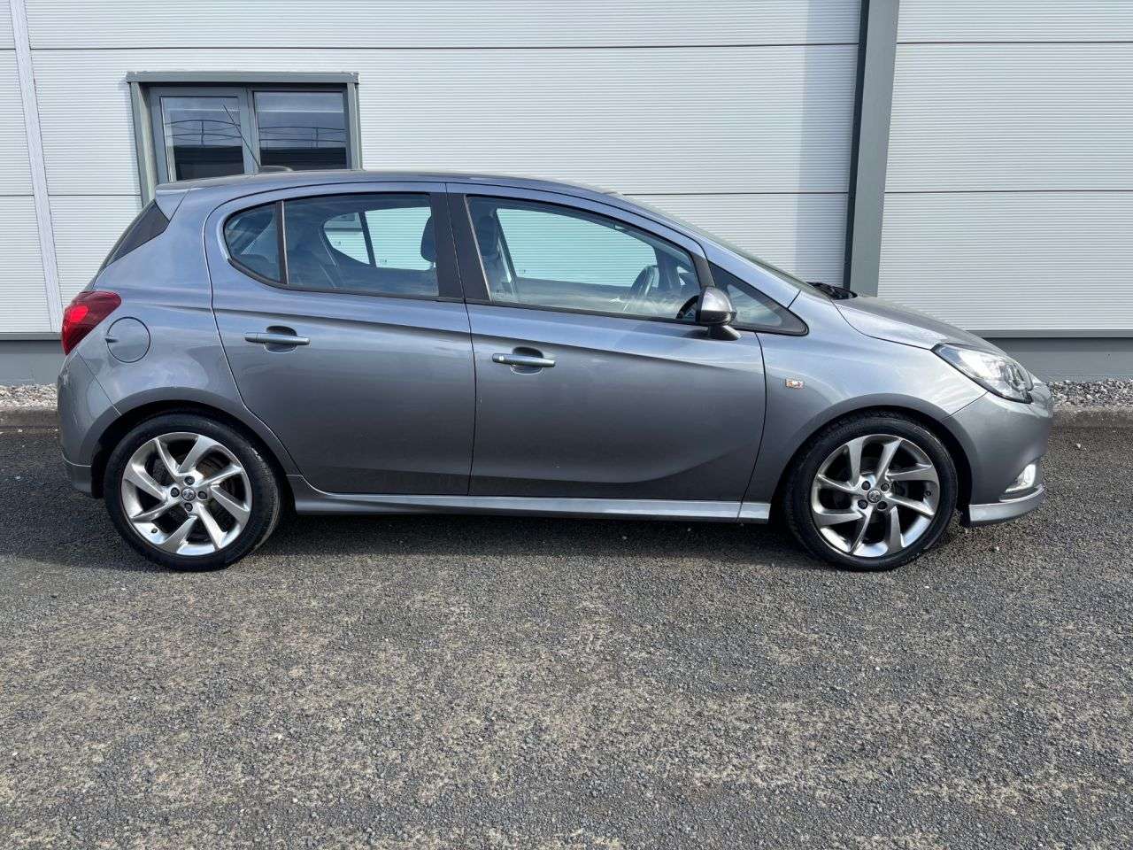 A 2018 VAUXHALL CORSA 1.4i ecoFLEX SRi VX Line Hatchback 5dr Petrol Manual Euro 6 (90 ps) A 2018 VAUXHALL CORSA 1.4i ecoFLEX SRi VX Line Hatchback 5dr Petrol Manual Euro 6 (90 ps)