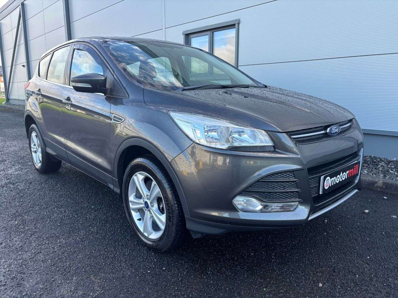 A 2015 FORD KUGA 2.0 TDCi Zetec SUV 5dr Diesel Manual 2WD Euro 6 (s/s) (150 ps) LOW MILEAGE A 2015 FORD KUGA 2.0 TDCi Zetec SUV 5dr Diesel Manual 2WD Euro 6 (s/s) (150 ps) LOW MILEAGE