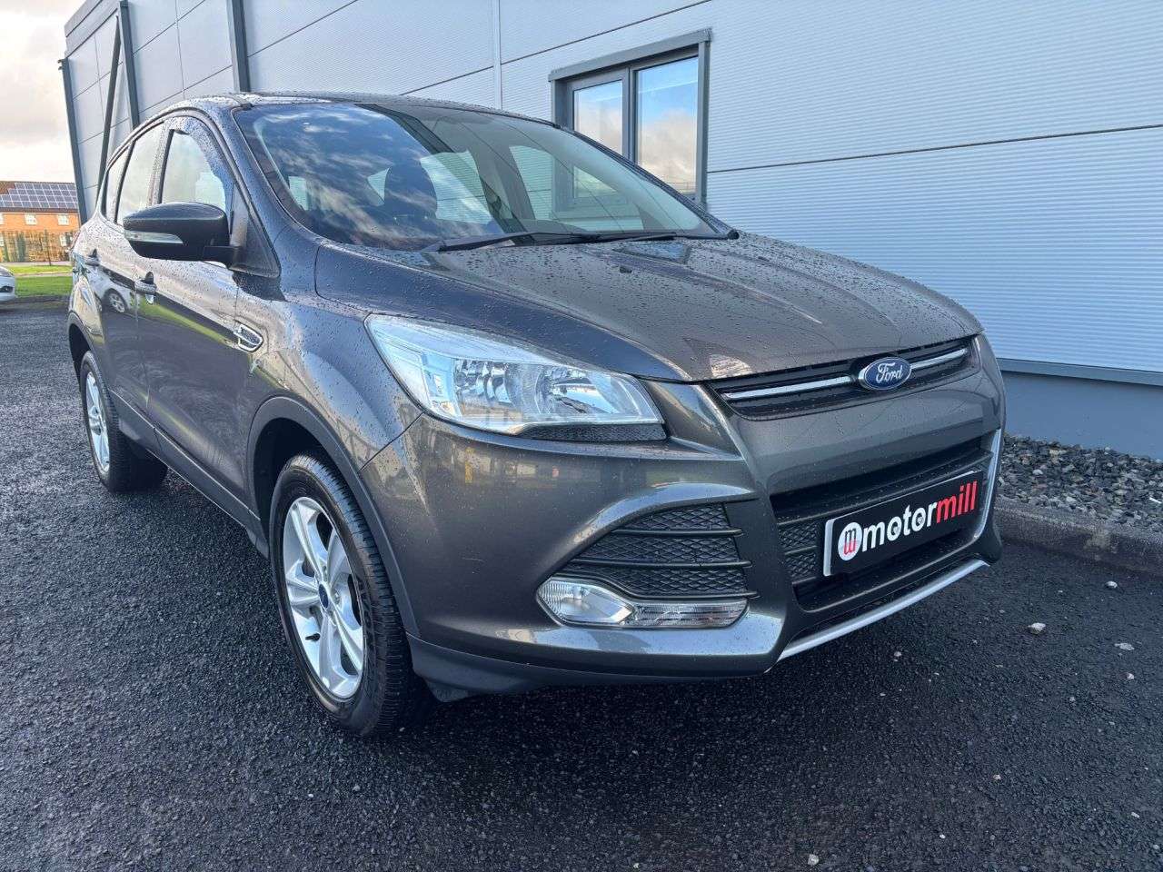 A 2015 FORD KUGA 2.0 TDCi Zetec SUV 5dr Diesel Manual 2WD Euro 6 (s/s) (150 ps) LOW MILEAGE A 2015 FORD KUGA 2.0 TDCi Zetec SUV 5dr Diesel Manual 2WD Euro 6 (s/s) (150 ps) LOW MILEAGE