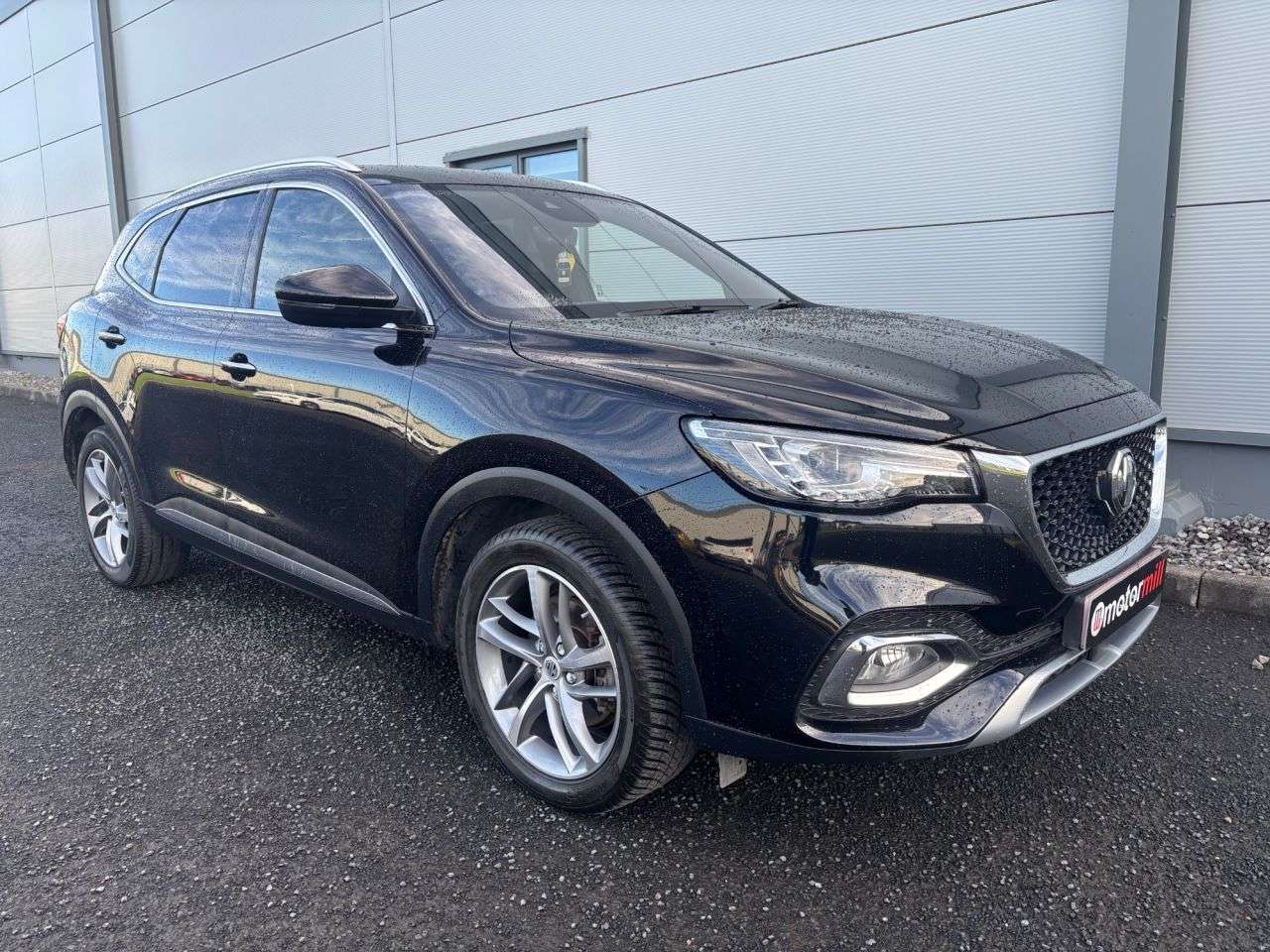 A 2021 MG MG HS 1.5 T-GDI Exclusive SUV 5dr Petrol DCT Euro 6 (s/s) (162 ps) A 2021 MG MG HS 1.5 T-GDI Exclusive SUV 5dr Petrol DCT Euro 6 (s/s) (162 ps)