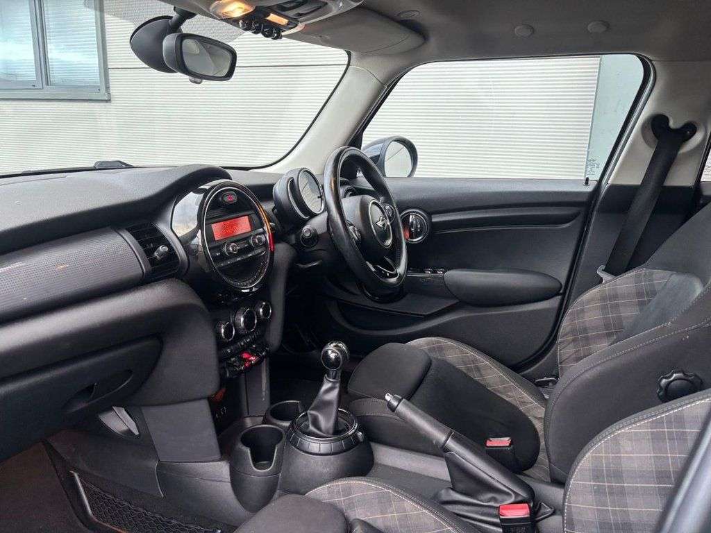 2017 MINI HATCH 2017 MINI HATCH