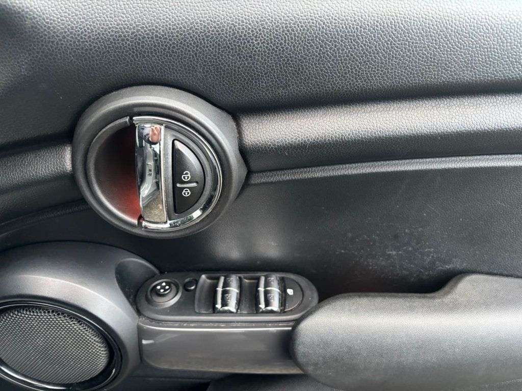 2017 MINI HATCH 2017 MINI HATCH