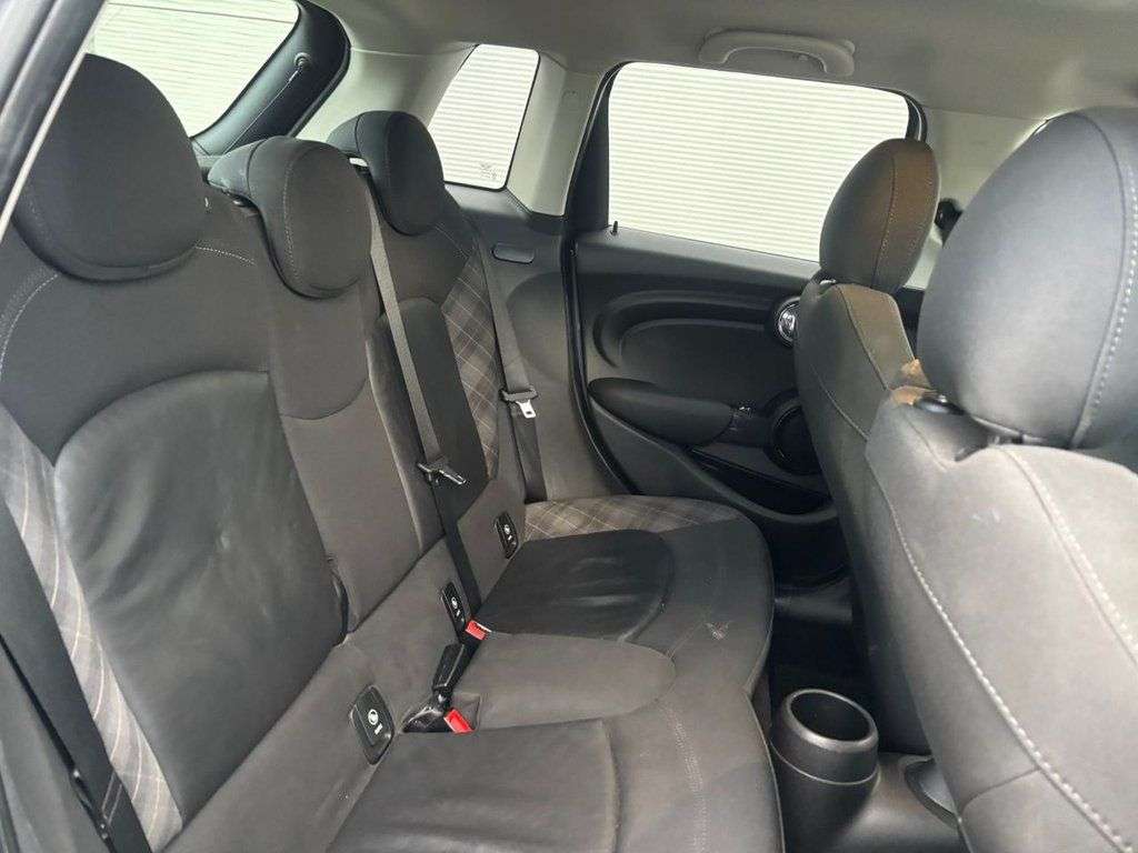 2017 MINI HATCH 2017 MINI HATCH