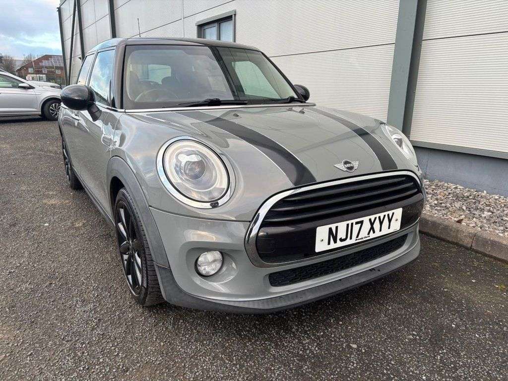 A 2017 MINI HATCH 1.5 Cooper D Hatchback 5dr Diesel Manual Euro 6 (s/s) (116 ps) A 2017 MINI HATCH 1.5 Cooper D Hatchback 5dr Diesel Manual Euro 6 (s/s) (116 ps)