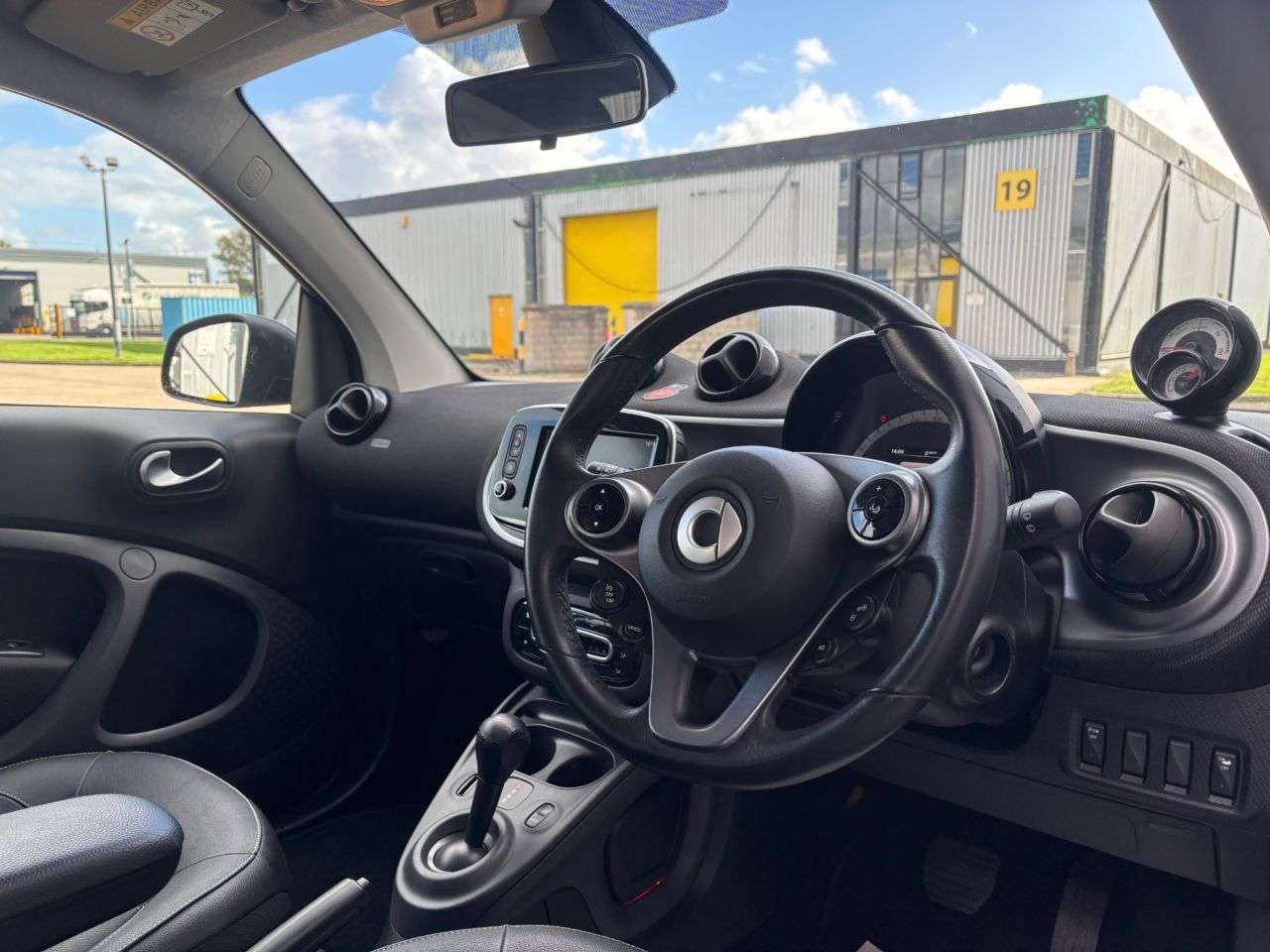 2017 SMART FORTWO 2017 SMART FORTWO