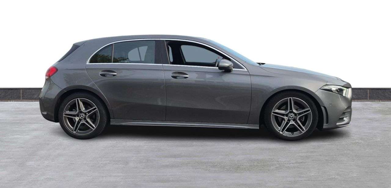 A 2018 MERCEDES-BENZ A CLASS 1.3 A200 AMG Line (Executive) Hatchback 5dr Petrol 7G-DCT Euro 6 (s/s) (163 A 2018 MERCEDES-BENZ A CLASS 1.3 A200 AMG Line (Executive) Hatchback 5dr Petrol 7G-DCT Euro 6 (s/s) (163