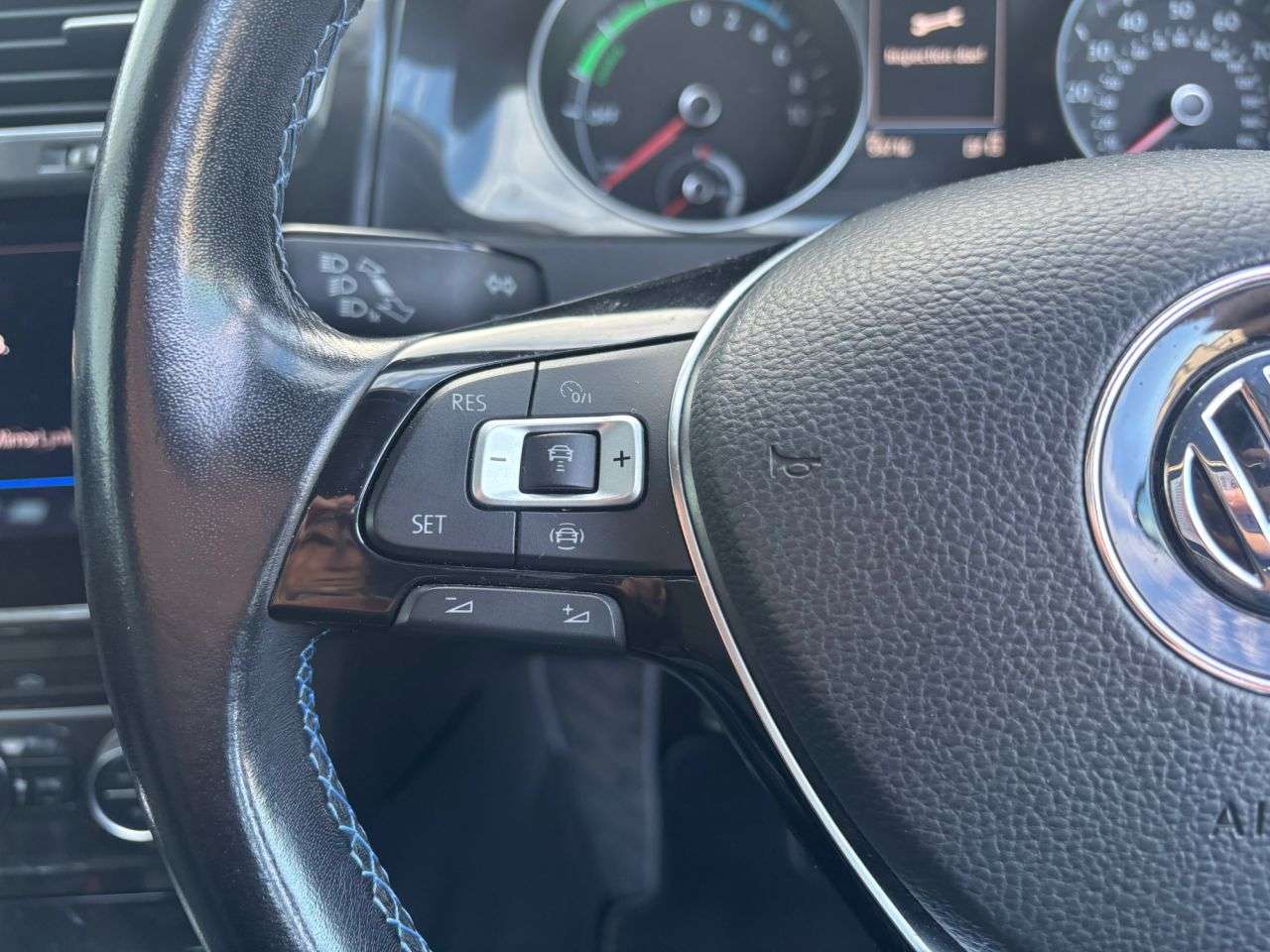 2017 VOLKSWAGEN E-GOLF 2017 VOLKSWAGEN E-GOLF