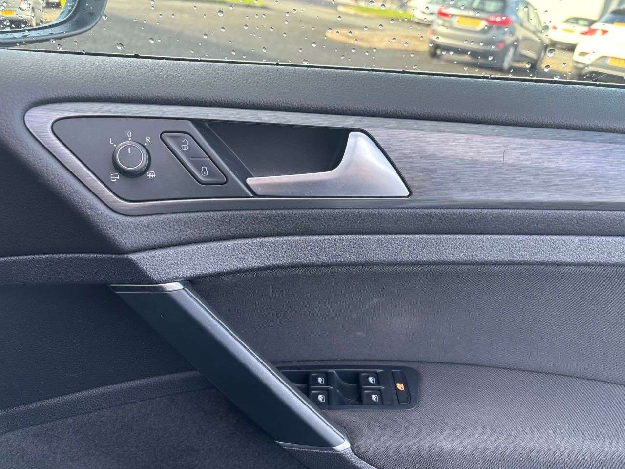 2017 VOLKSWAGEN E-GOLF 2017 VOLKSWAGEN E-GOLF