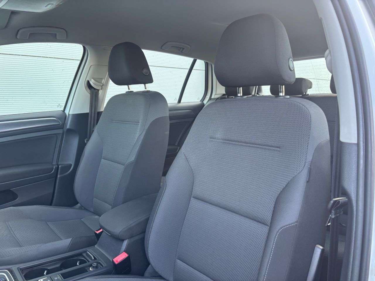 2017 VOLKSWAGEN E-GOLF 2017 VOLKSWAGEN E-GOLF