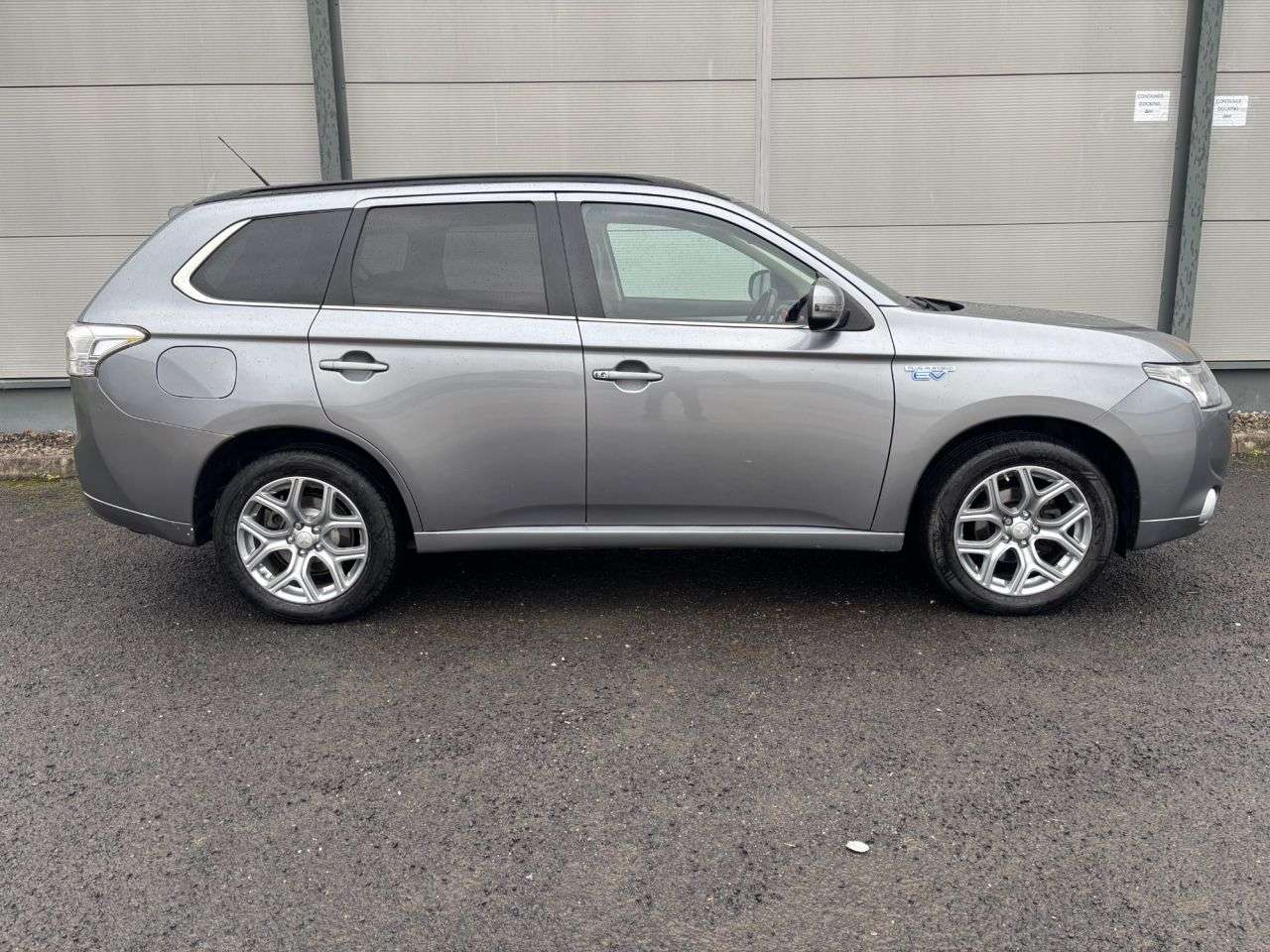 2015 MITSUBISHI OUTLANDER 2015 MITSUBISHI OUTLANDER