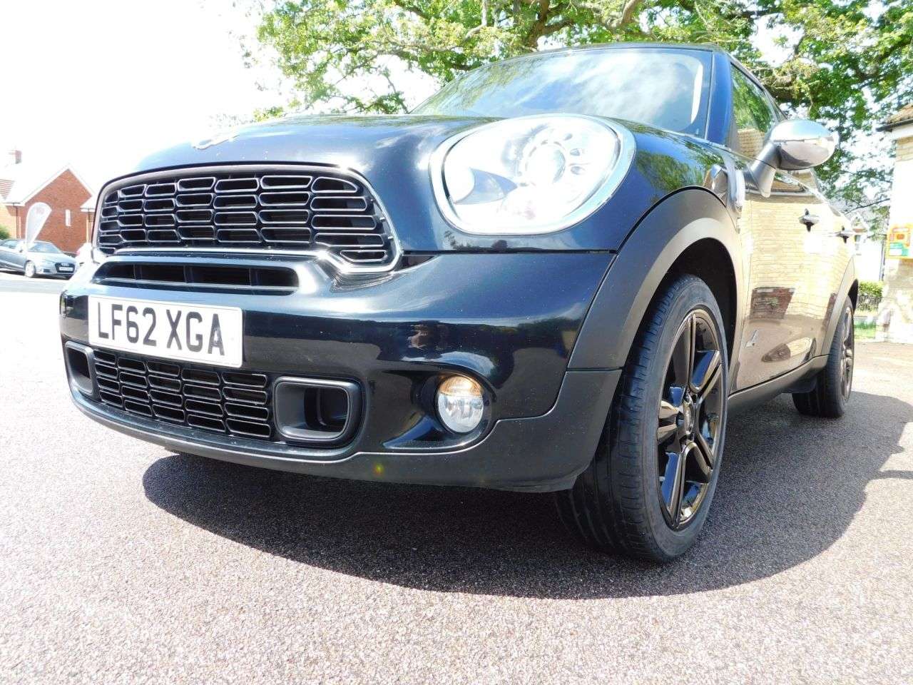 2012 MINI COUNTRYMAN 2012 MINI COUNTRYMAN