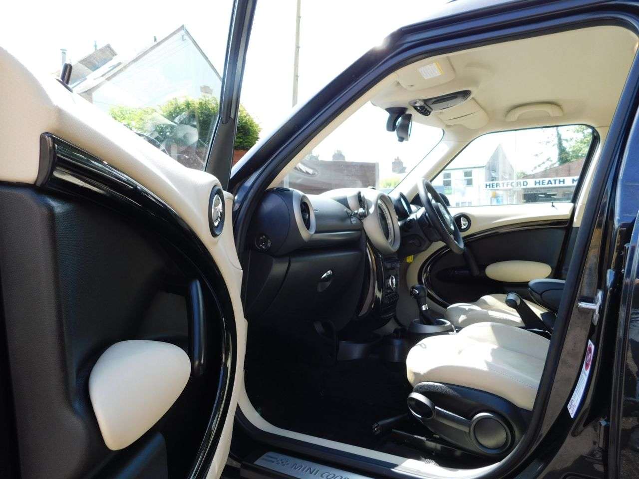 2012 MINI COUNTRYMAN 2012 MINI COUNTRYMAN