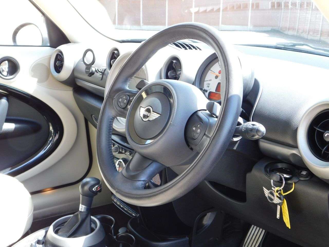 2012 MINI COUNTRYMAN 2012 MINI COUNTRYMAN