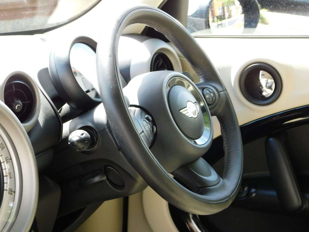 2012 MINI COUNTRYMAN 2012 MINI COUNTRYMAN