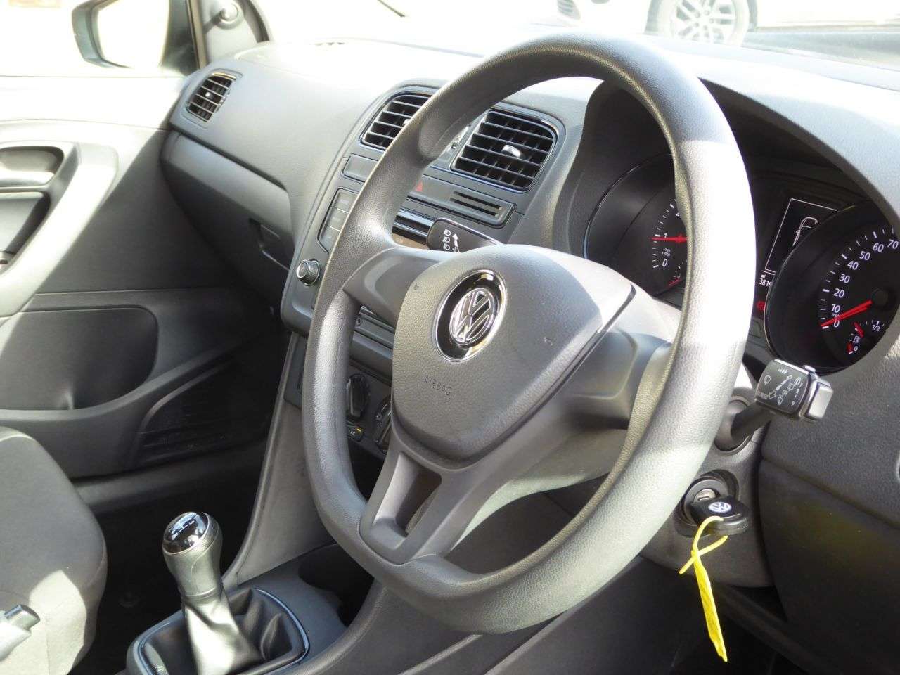 2014 VOLKSWAGEN POLO 2014 VOLKSWAGEN POLO