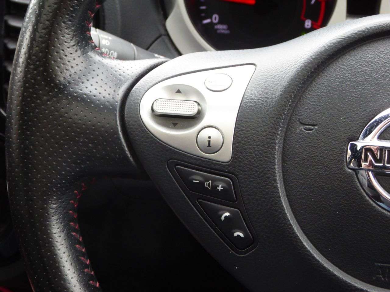 2015 NISSAN JUKE 2015 NISSAN JUKE