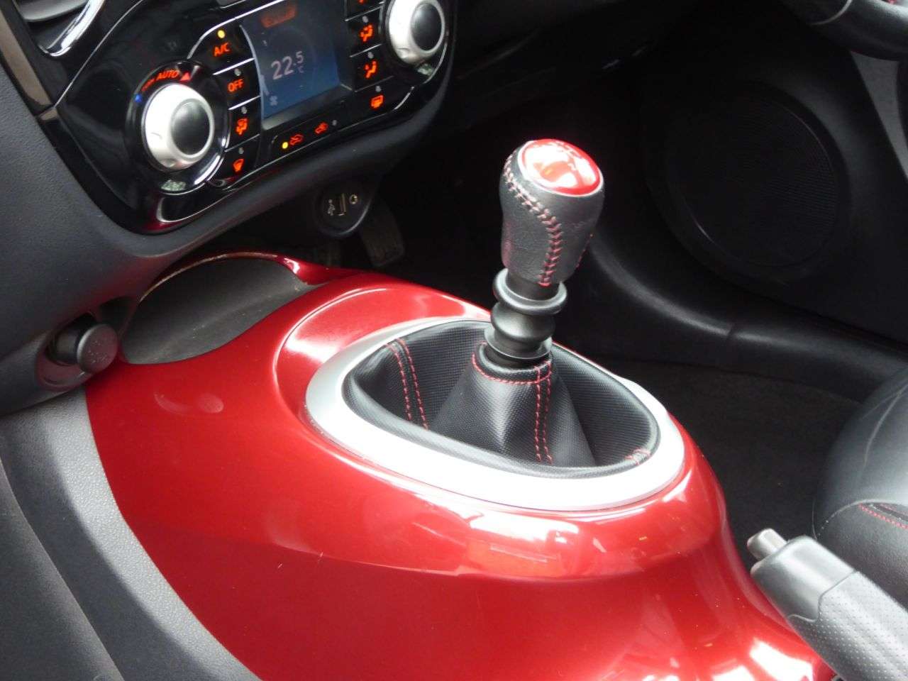 2015 NISSAN JUKE 2015 NISSAN JUKE