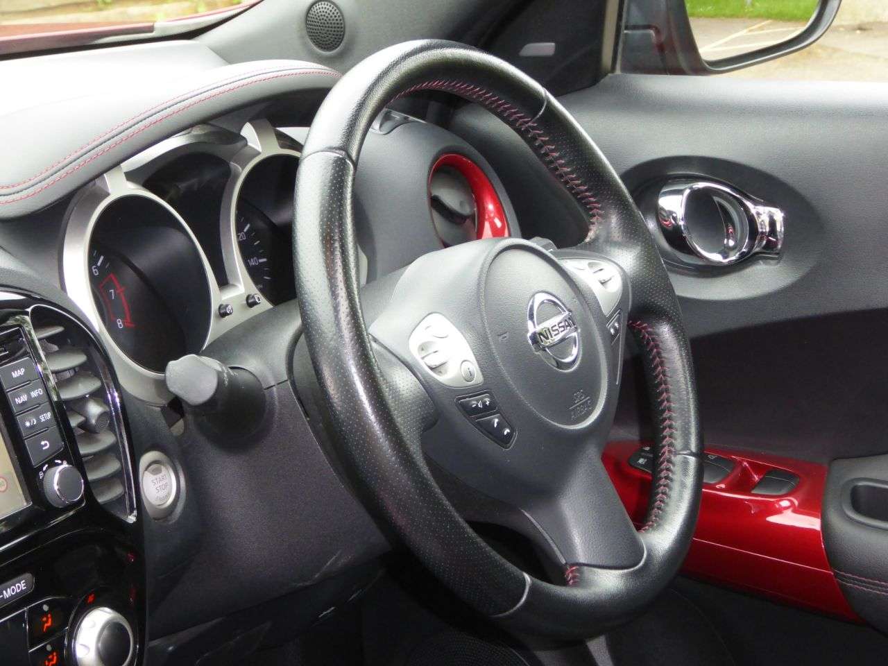 2015 NISSAN JUKE 2015 NISSAN JUKE