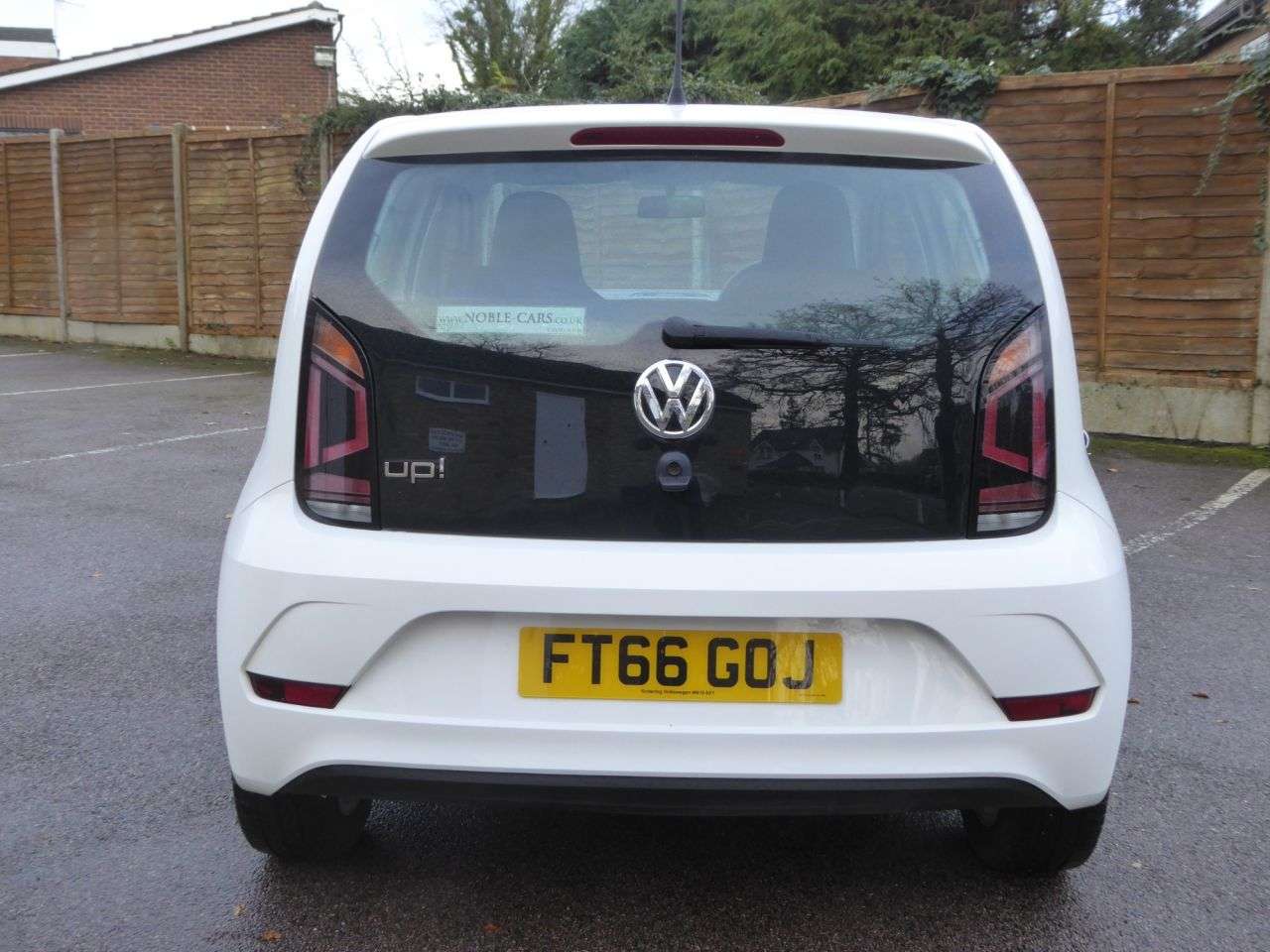 2017 VOLKSWAGEN UP! 2017 VOLKSWAGEN UP!