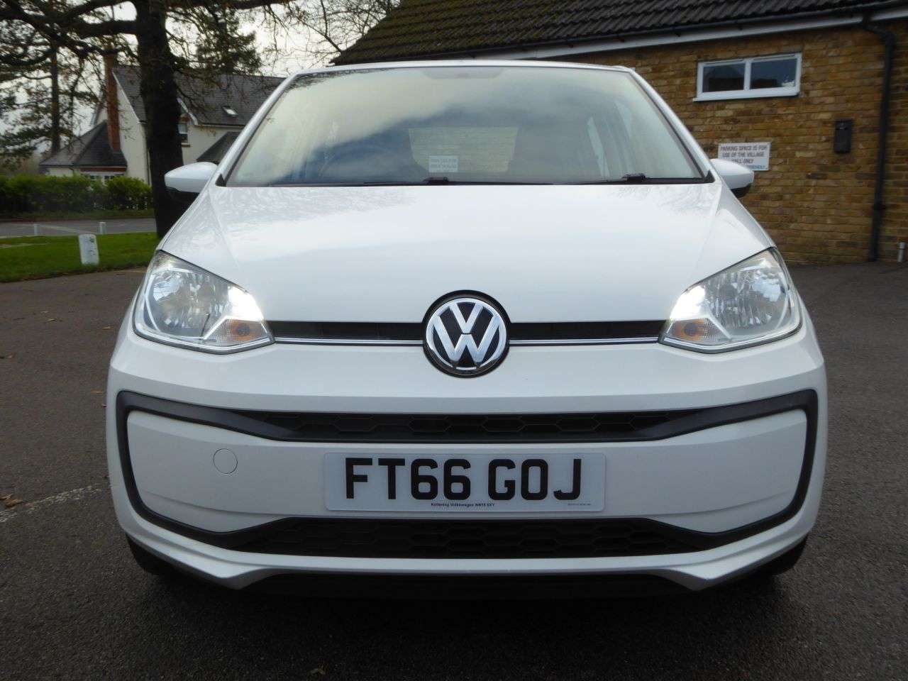 2017 VOLKSWAGEN UP! 2017 VOLKSWAGEN UP!