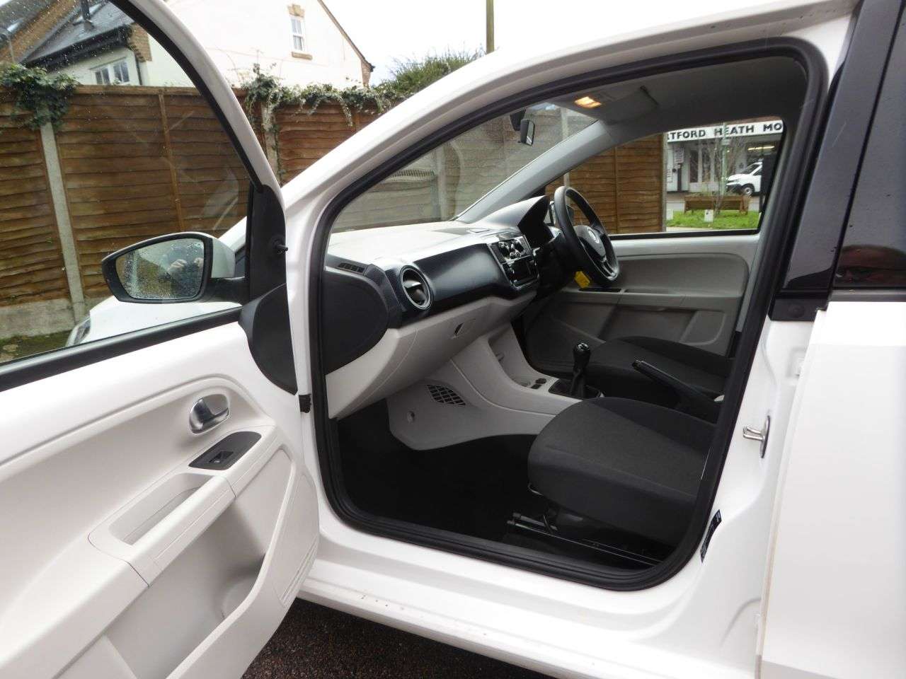 2017 VOLKSWAGEN UP! 2017 VOLKSWAGEN UP!